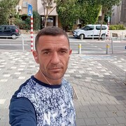  Tel Aviv-Yafo,  , 37