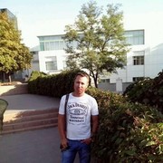  -,  Nik, 46