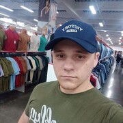  ,   Vladislav, 28 ,   ,   