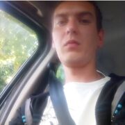  ,  Viktor, 33