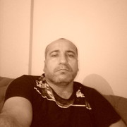  ,  Tak, 40