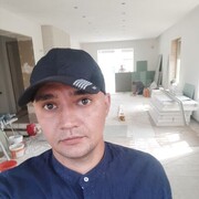  ,   Samir, 33 ,     