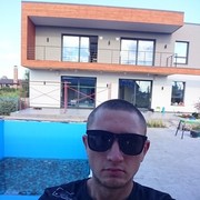  ,   Maksim, 28 ,   ,   , c 