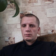  ,   Denis, 38 ,   