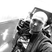  ,  Slava, 32