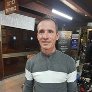  ,  Veaceslav, 52