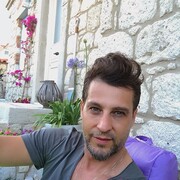 ,  Nicolas P, 52