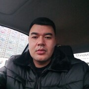  ,   Takhir, 32 ,  