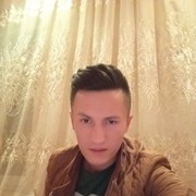  ,   Weyx, 33 ,   