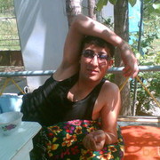  ,   Oskar, 49 ,   