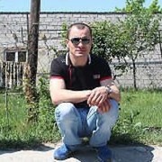  ,   Vaniko, 41 ,  