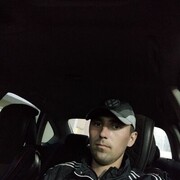 ,  Denis, 33