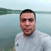  ,  Alim, 40