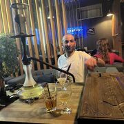  ,  Artak, 35
