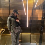  ,   Floff, 32 ,   ,   