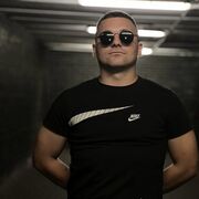  ,  Miron, 22