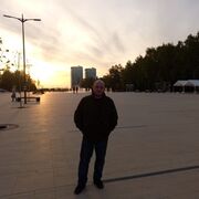  ,  Pavel, 40