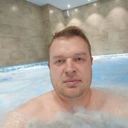  ,   Vitalie, 39 ,   ,   