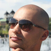  ,  Alex, 39