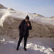  ,  Denis, 37