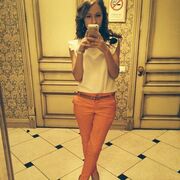  ,   Anastasia, 33 ,   c , 