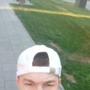  ,   Slava, 32 ,   ,   , c 