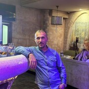  ,  Oktay, 44