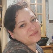  ,   Elena, 44 ,   c 