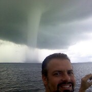  ,  Alex, 44