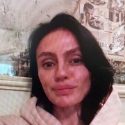  ,  Eva, 32