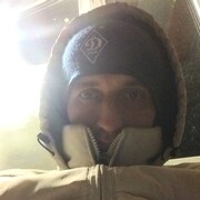  ,  Maksim, 35