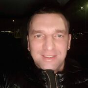  ,  Andrej, 38