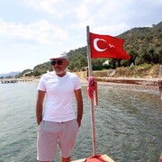  ,   Lokman, 52 ,   ,   