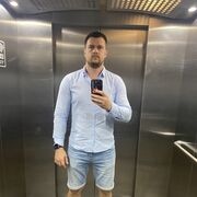  ,   Alex, 37 ,   ,   