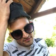  Mikolow,  Misha, 23