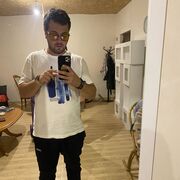  ,  Nika, 34