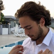  Esenyurt,   Emre, 27 ,   ,   , c 