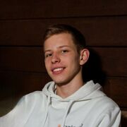  ,  Nik, 23