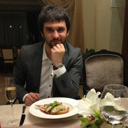  ,   Maxim, 38 ,   ,   , c 