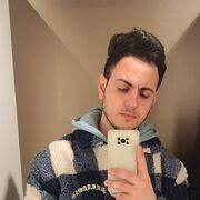  ,   Alex, 25 ,   ,   