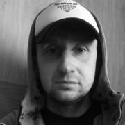  ,  Slavik, 34