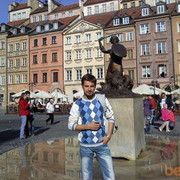  ,   Artur, 40 ,     , c 