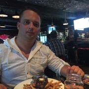  ,   Kevin, 38 ,   ,   