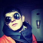  ,  STALKER, 24