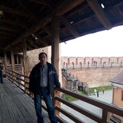  ,   Alex, 42 ,   ,   