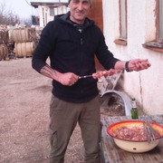 ,   Viktor, 56 ,     , c 