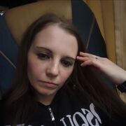  , 