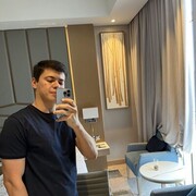  ,  Ali, 29