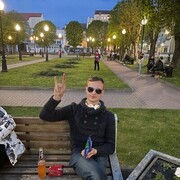  ,  Zhenya, 26
