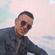  Dejvice,  Aleks, 27